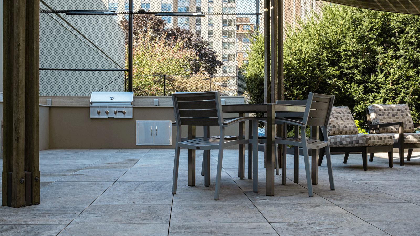 Kitchen area on the amenity deck patio of first hill plaza in Seattle.